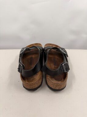 Birkenstock Brown Footbed Close-Up ladies size 9 men’s size 7